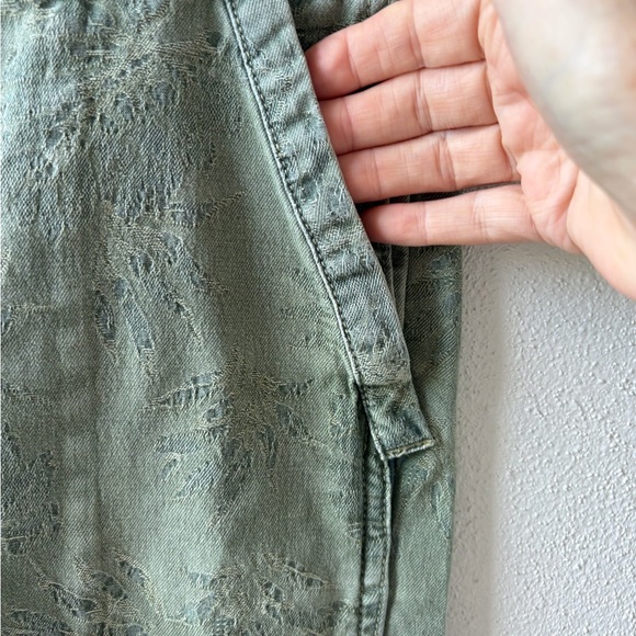 Anthropologie The Wanderer Pants Size 31 Sage Green Jacquard Palm Tree Print - Picture 7 of 14